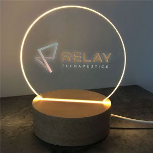 PERSONALIZED ROUND LIGHT UP SIGN